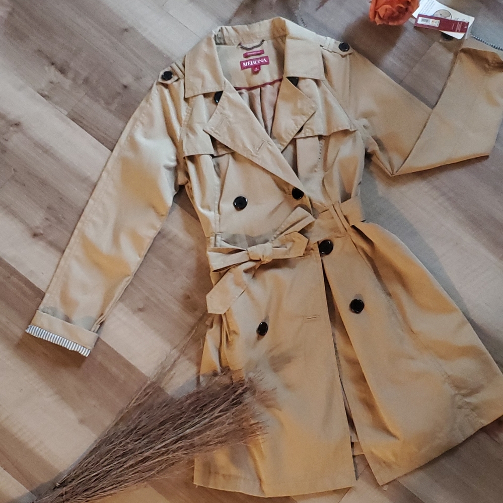 Coat water repellent (Cazadora repelente de agua)